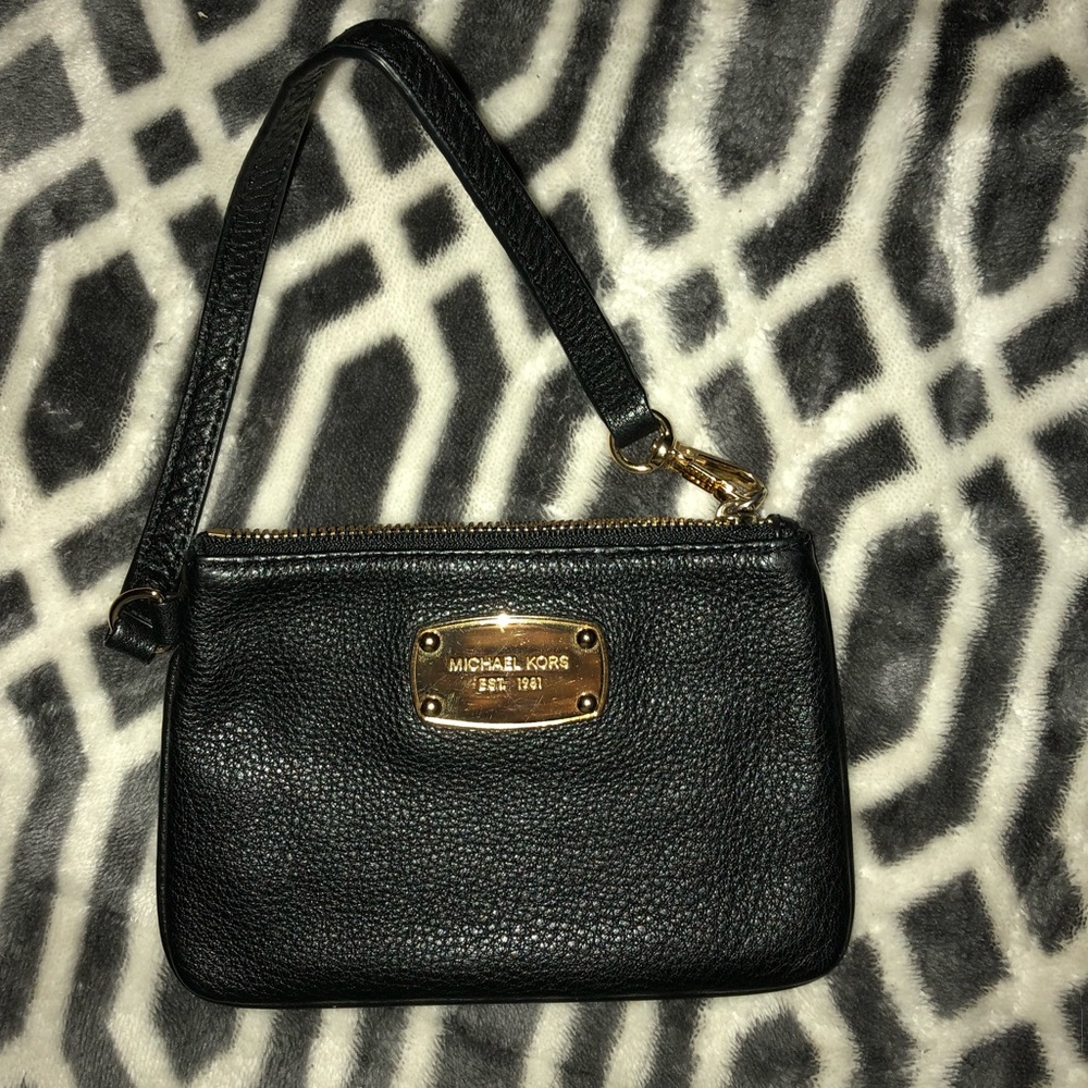Michael Kors wristlet